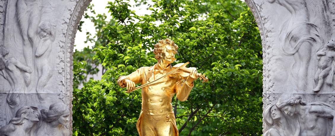 Golden Johann Strauss monument in Stadtpark Vienna Austria
