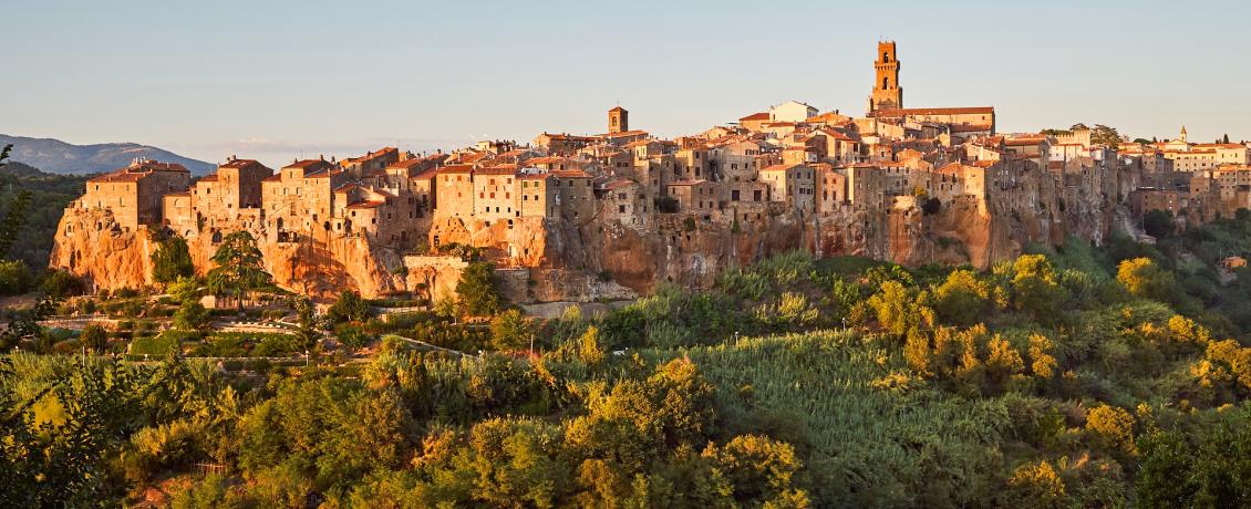 Discover the quaint old town of Pitigliano, which dates back to the Middle Ages