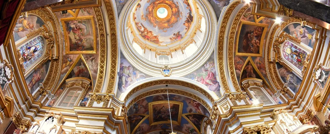 The Co-Catheral of S. John, where every glance upward reveals a masterpiece
