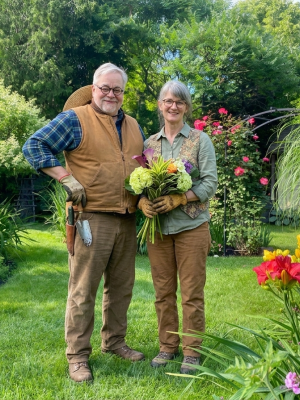 Profile picture for user Peter and Janet Holmes